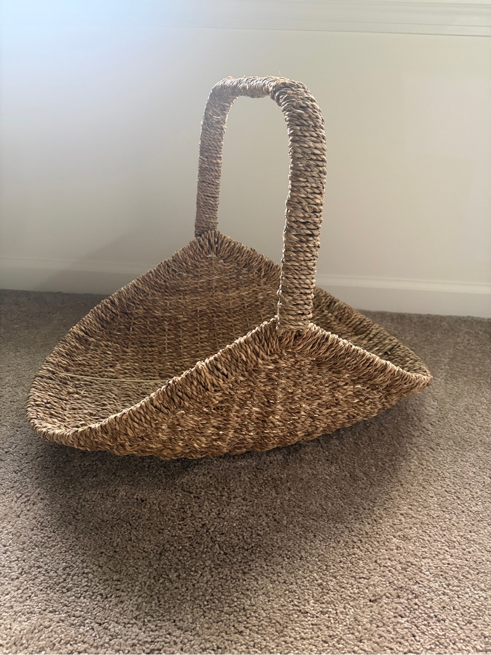 Woven Seagrass Basket with Removable Handle - Natural Brown